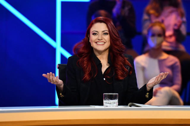 TAHNEE bei 7 Tage, 7 Kpfe